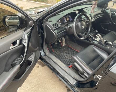 Чорний Хонда Аккорд, об'ємом двигуна 2 л та пробігом 257 тис. км за 4500 $, фото 2 на Automoto.ua