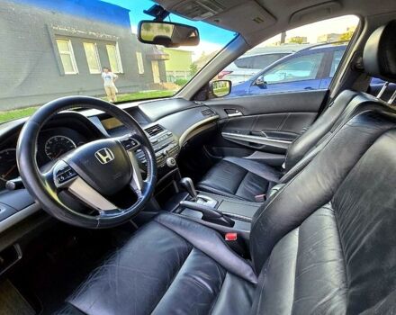 Черный Хонда Аккорд, объемом двигателя 2.4 л и пробегом 280 тыс. км за 7200 $, фото 9 на Automoto.ua