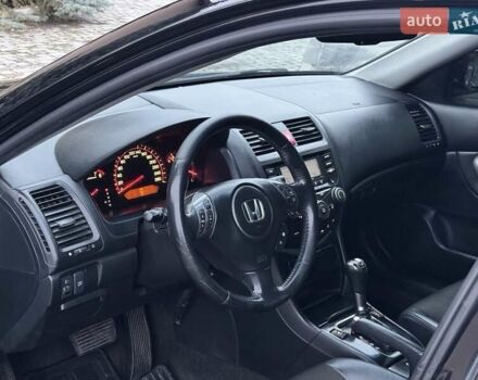 Черный Хонда Аккорд, объемом двигателя 2 л и пробегом 167 тыс. км за 8000 $, фото 24 на Automoto.ua