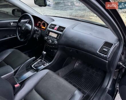 Черный Хонда Аккорд, объемом двигателя 2 л и пробегом 167 тыс. км за 8000 $, фото 25 на Automoto.ua