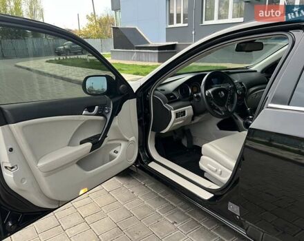 Черный Хонда Аккорд, объемом двигателя 2 л и пробегом 167 тыс. км за 9700 $, фото 14 на Automoto.ua