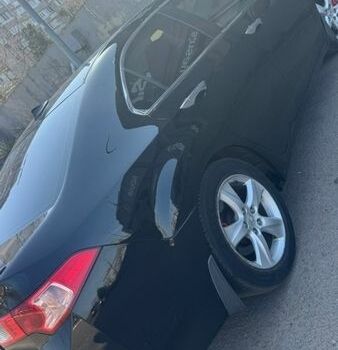 Черный Хонда Аккорд, объемом двигателя 2.4 л и пробегом 330 тыс. км за 8200 $, фото 3 на Automoto.ua