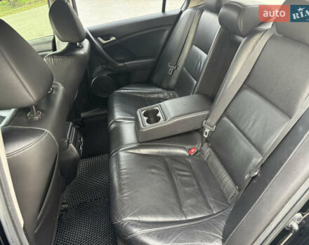 Черный Хонда Аккорд, объемом двигателя 2.35 л и пробегом 184 тыс. км за 9800 $, фото 30 на Automoto.ua