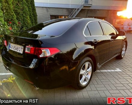 Чорний Хонда Аккорд, об'ємом двигуна 2 л та пробігом 205 тис. км за 9999 $, фото 5 на Automoto.ua