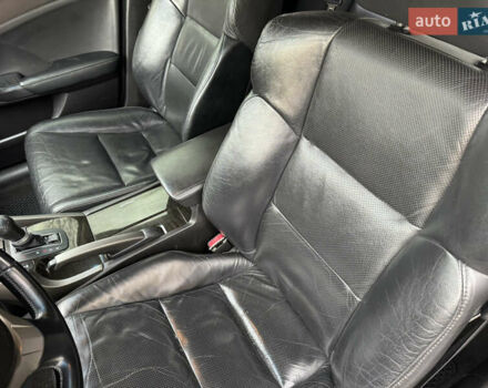 Черный Хонда Аккорд, объемом двигателя 2.35 л и пробегом 184 тыс. км за 9800 $, фото 27 на Automoto.ua