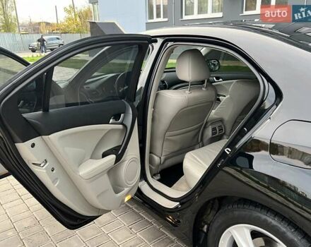 Черный Хонда Аккорд, объемом двигателя 2 л и пробегом 167 тыс. км за 9700 $, фото 16 на Automoto.ua