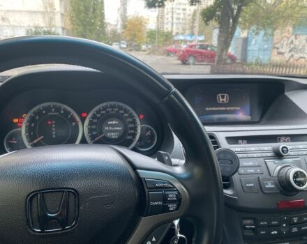 Черный Хонда Аккорд, объемом двигателя 2.4 л и пробегом 216 тыс. км за 8700 $, фото 4 на Automoto.ua