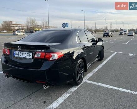 Чорний Хонда Аккорд, об'ємом двигуна 2.4 л та пробігом 250 тис. км за 8800 $, фото 1 на Automoto.ua