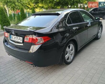 Чорний Хонда Аккорд, об'ємом двигуна 2.4 л та пробігом 228 тис. км за 8800 $, фото 16 на Automoto.ua