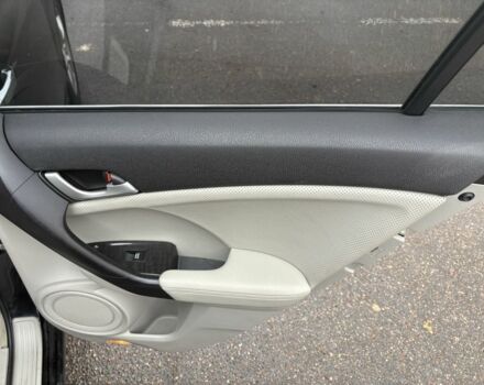 Черный Хонда Аккорд, объемом двигателя 2.4 л и пробегом 256 тыс. км за 9200 $, фото 12 на Automoto.ua