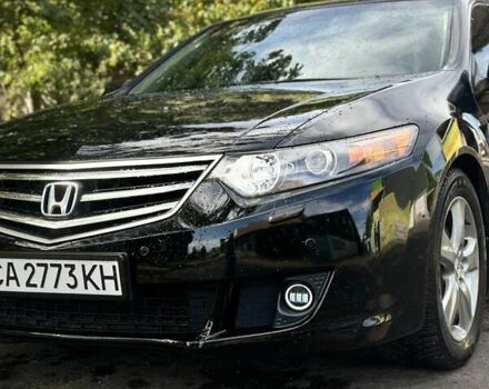 Черный Хонда Аккорд, объемом двигателя 2.4 л и пробегом 282 тыс. км за 10000 $, фото 4 на Automoto.ua