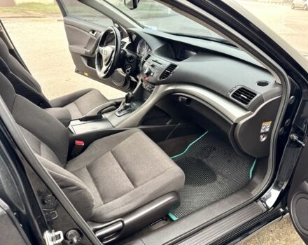 Черный Хонда Аккорд, объемом двигателя 2 л и пробегом 211 тыс. км за 9890 $, фото 18 на Automoto.ua