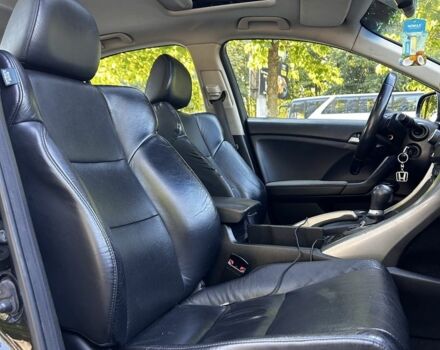 Хонда Аккорд 2009 в Умани на Automoto.ua Черный Хонда Аккорд, объемом двигателя 2 л и пробегом 254 тыс. км за 6200 $, фото 6 на Automoto.ua