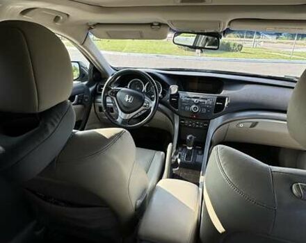 Черный Хонда Аккорд, объемом двигателя 2.2 л и пробегом 270 тыс. км за 9200 $, фото 11 на Automoto.ua