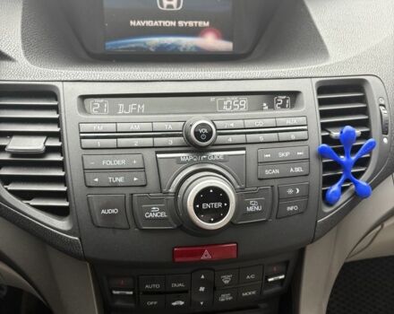 Черный Хонда Аккорд, объемом двигателя 2.4 л и пробегом 256 тыс. км за 9200 $, фото 18 на Automoto.ua