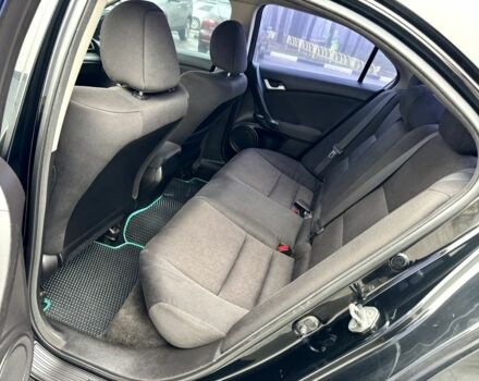 Черный Хонда Аккорд, объемом двигателя 2 л и пробегом 211 тыс. км за 9890 $, фото 14 на Automoto.ua