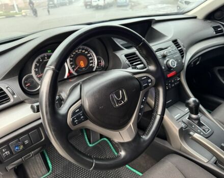 Черный Хонда Аккорд, объемом двигателя 2 л и пробегом 211 тыс. км за 9890 $, фото 12 на Automoto.ua