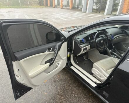 Черный Хонда Аккорд, объемом двигателя 2.4 л и пробегом 256 тыс. км за 9200 $, фото 10 на Automoto.ua