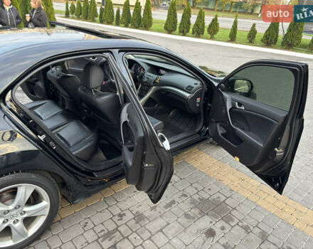 Черный Хонда Аккорд, объемом двигателя 2 л и пробегом 292 тыс. км за 8200 $, фото 12 на Automoto.ua