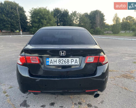 Черный Хонда Аккорд, объемом двигателя 2 л и пробегом 233 тыс. км за 6800 $, фото 5 на Automoto.ua