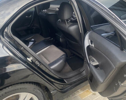 Черный Хонда Аккорд, объемом двигателя 2.35 л и пробегом 212 тыс. км за 10800 $, фото 4 на Automoto.ua