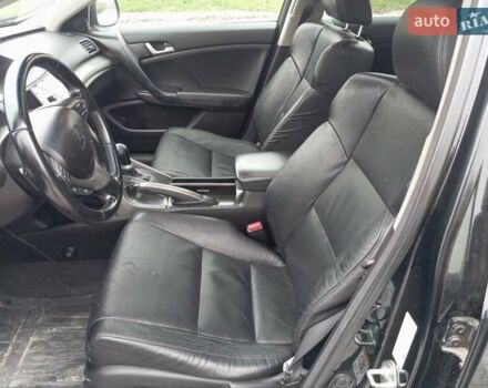 Чорний Хонда Аккорд, об'ємом двигуна 2.4 л та пробігом 195 тис. км за 13300 $, фото 3 на Automoto.ua