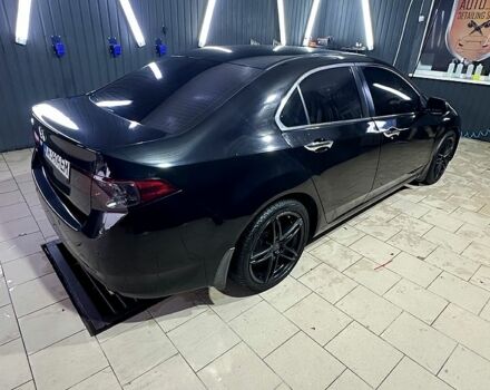 Черный Хонда Аккорд, объемом двигателя 2.4 л и пробегом 265 тыс. км за 10300 $, фото 1 на Automoto.ua