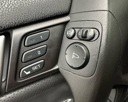 Черный Хонда Аккорд, объемом двигателя 2.4 л и пробегом 272 тыс. км за 9700 $, фото 5 на Automoto.ua