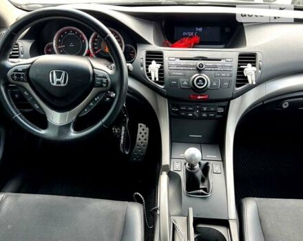 Черный Хонда Аккорд, объемом двигателя 2.4 л и пробегом 241 тыс. км за 11990 $, фото 26 на Automoto.ua