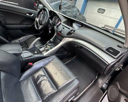 Черный Хонда Аккорд, объемом двигателя 2.35 л и пробегом 260 тыс. км за 11000 $, фото 10 на Automoto.ua