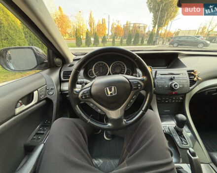 Черный Хонда Аккорд, объемом двигателя 2 л и пробегом 292 тыс. км за 8200 $, фото 24 на Automoto.ua