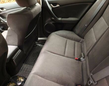 Черный Хонда Аккорд, объемом двигателя 2 л и пробегом 160 тыс. км за 9000 $, фото 5 на Automoto.ua