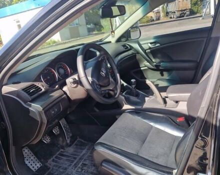 Черный Хонда Аккорд, объемом двигателя 2.4 л и пробегом 270 тыс. км за 11000 $, фото 5 на Automoto.ua