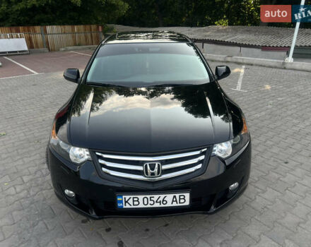 Черный Хонда Аккорд, объемом двигателя 2.35 л и пробегом 186 тыс. км за 9700 $, фото 25 на Automoto.ua