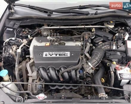 Чорний Хонда Аккорд, об'ємом двигуна 2.4 л та пробігом 195 тис. км за 13300 $, фото 27 на Automoto.ua