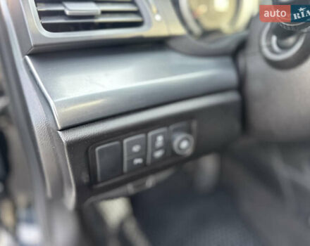 Черный Хонда Аккорд, объемом двигателя 2.35 л и пробегом 274 тыс. км за 9900 $, фото 4 на Automoto.ua