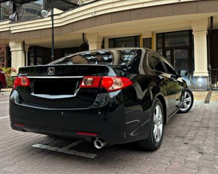 Черный Хонда Аккорд, объемом двигателя 2 л и пробегом 193 тыс. км за 11750 $, фото 2 на Automoto.ua