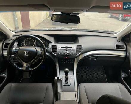 Черный Хонда Аккорд, объемом двигателя 2 л и пробегом 195 тыс. км за 10900 $, фото 30 на Automoto.ua