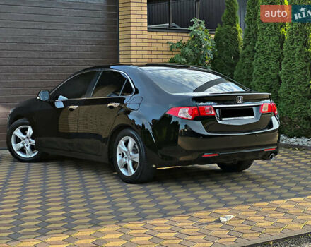 Черный Хонда Аккорд, объемом двигателя 2 л и пробегом 195 тыс. км за 10900 $, фото 8 на Automoto.ua