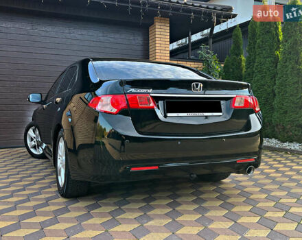 Черный Хонда Аккорд, объемом двигателя 2 л и пробегом 195 тыс. км за 10900 $, фото 12 на Automoto.ua
