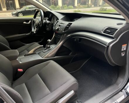 Черный Хонда Аккорд, объемом двигателя 2 л и пробегом 193 тыс. км за 11750 $, фото 23 на Automoto.ua