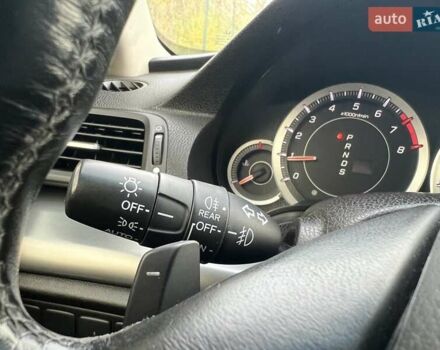 Черный Хонда Аккорд, объемом двигателя 2 л и пробегом 195 тыс. км за 10900 $, фото 37 на Automoto.ua