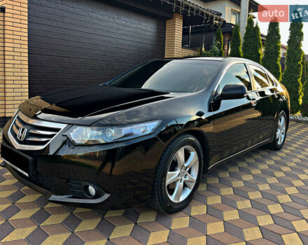 Черный Хонда Аккорд, объемом двигателя 2 л и пробегом 195 тыс. км за 10900 $, фото 5 на Automoto.ua