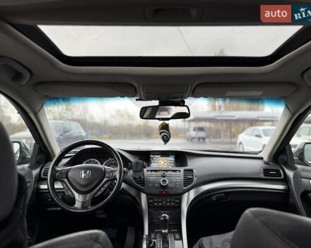 Черный Хонда Аккорд, объемом двигателя 2.4 л и пробегом 177 тыс. км за 11700 $, фото 26 на Automoto.ua