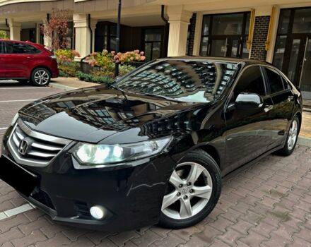 Черный Хонда Аккорд, объемом двигателя 2 л и пробегом 193 тыс. км за 11750 $, фото 7 на Automoto.ua