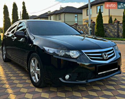 Черный Хонда Аккорд, объемом двигателя 2 л и пробегом 195 тыс. км за 10900 $, фото 14 на Automoto.ua