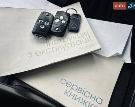 Чорний Хонда Аккорд, об'ємом двигуна 2 л та пробігом 196 тис. км за 11750 $, фото 33 на Automoto.ua