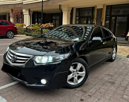 Черный Хонда Аккорд, объемом двигателя 2 л и пробегом 193 тыс. км за 11750 $, фото 1 на Automoto.ua