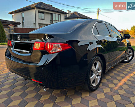 Черный Хонда Аккорд, объемом двигателя 2 л и пробегом 195 тыс. км за 10900 $, фото 24 на Automoto.ua