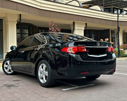 Черный Хонда Аккорд, объемом двигателя 2 л и пробегом 193 тыс. км за 11750 $, фото 4 на Automoto.ua